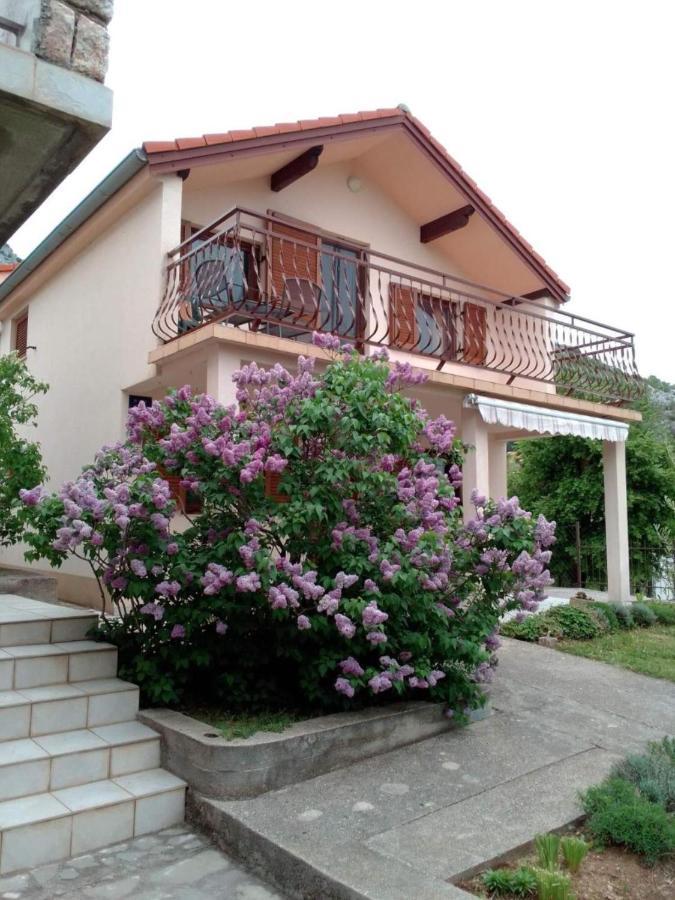 Apartmani Gracijela Karlobag Ngoại thất bức ảnh
